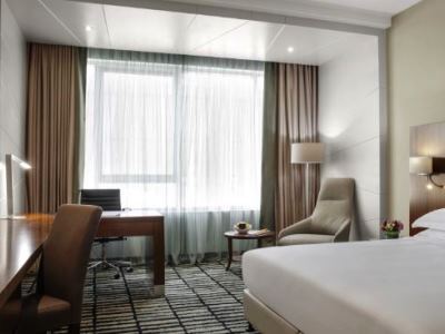 bedroom 2 - hotel jumeira rotana - dubai, united arab emirates
