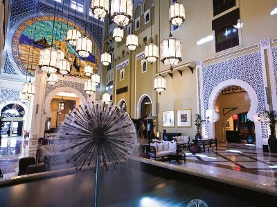 lobby 2 - hotel oaks ibn battuta gate dubai - dubai, united arab emirates