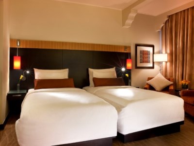 bedroom - hotel oaks ibn battuta gate dubai - dubai, united arab emirates