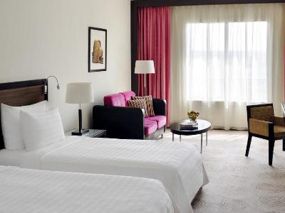 bedroom 1 - hotel avani deira - dubai, united arab emirates