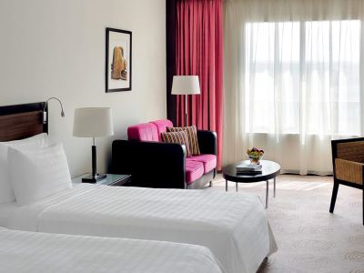 bedroom 3 - hotel avani deira - dubai, united arab emirates