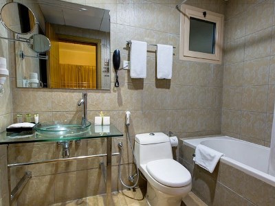 bathroom - hotel md hotel - dubai, united arab emirates
