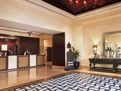 lobby - hotel arjaan by rotana dubai media city - dubai, united arab emirates