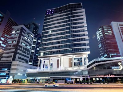 exterior view - hotel byblos - dubai, united arab emirates