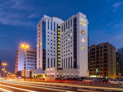 exterior view - hotel citymax hotel al barsha at the mall - dubai, united arab emirates
