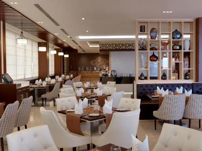 restaurant - hotel two seasons hotel - dubai, united arab emirates