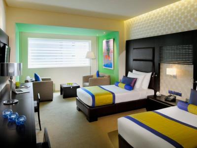 bedroom 1 - hotel hues boutique - dubai, united arab emirates