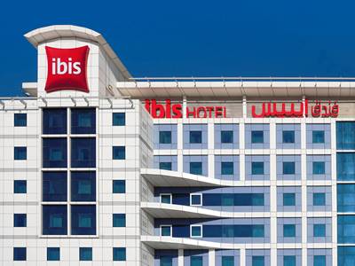 exterior view - hotel ibis al barsha - dubai, united arab emirates