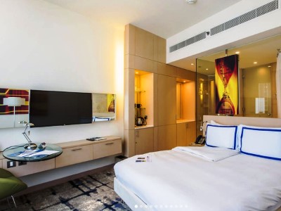 bedroom - hotel media one - dubai, united arab emirates
