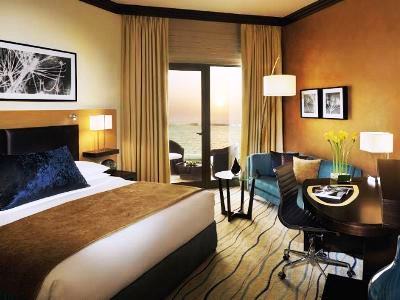 bedroom 6 - hotel movenpick jumeirah beach - dubai, united arab emirates