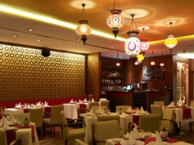 restaurant - hotel carlton al barsha hotel - dubai, united arab emirates