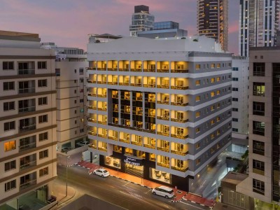 exterior view - hotel savoy crest hotel apartments - dubai, united arab emirates