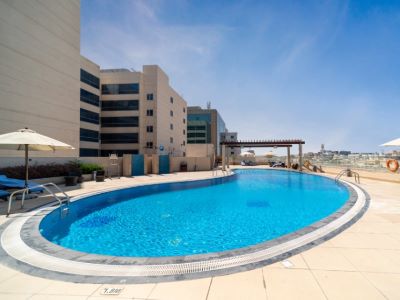 outdoor pool - hotel star metro deira hotel apartment - dubai, united arab emirates