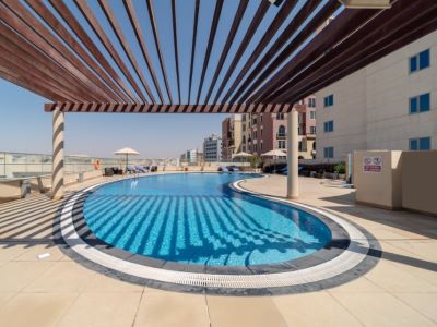 outdoor pool 2 - hotel star metro deira hotel apartment - dubai, united arab emirates