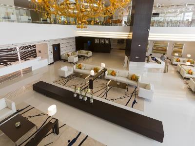 lobby - hotel novotel dubai al barsha - dubai, united arab emirates