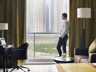 bedroom 2 - hotel movenpick jumeirah lake tower - dubai, united arab emirates