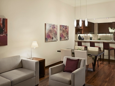 bedroom 2 - hotel hyatt place dubai al rigga - dubai, united arab emirates
