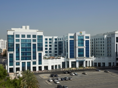 exterior view - hotel hyatt place dubai al rigga - dubai, united arab emirates