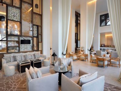 café - hotel vida downtown - dubai, united arab emirates