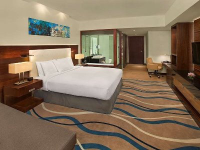 bedroom 1 - hotel doubletree by hilton al barsha - dubai, united arab emirates