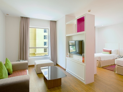 bedroom 1 - hotel ramada hotel and suites by wyndham jbr - dubai, united arab emirates