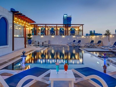 outdoor pool - hotel donatello hotel - dubai, united arab emirates