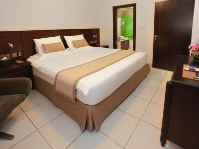 bedroom 1 - hotel mena aparthotel al barsha - dubai, united arab emirates