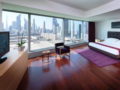 bedroom 5 - hotel jumeirah living world trade centre - dubai, united arab emirates