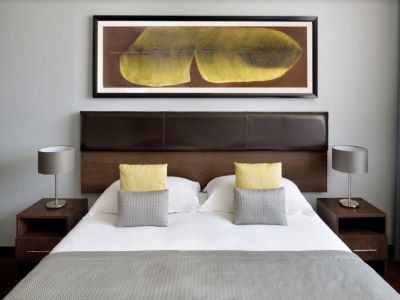 deluxe room - hotel movenpick htl apt al mamzar - dubai, united arab emirates