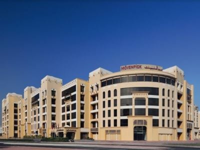 exterior view - hotel movenpick htl apt al mamzar - dubai, united arab emirates