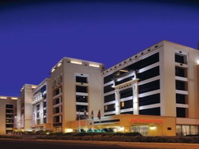 exterior view 2 - hotel movenpick htl apt al mamzar - dubai, united arab emirates