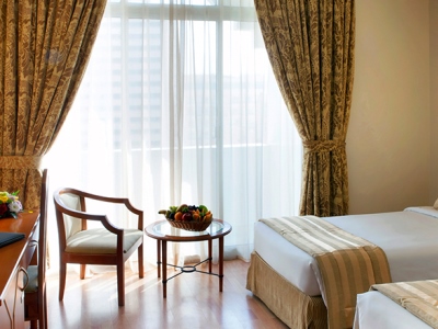 bedroom 2 - hotel landmark hotel baniyas - dubai, united arab emirates