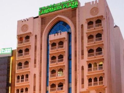 exterior view - hotel landmark plaza baniyas - dubai, united arab emirates