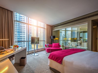 deluxe room - hotel intercontinental marina - dubai, united arab emirates