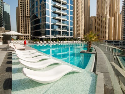 outdoor pool - hotel intercontinental marina - dubai, united arab emirates