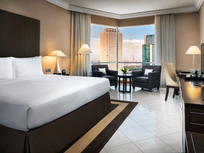 bedroom - hotel fairmont dubai - dubai, united arab emirates