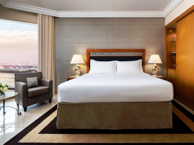 bedroom 5 - hotel fairmont dubai - dubai, united arab emirates