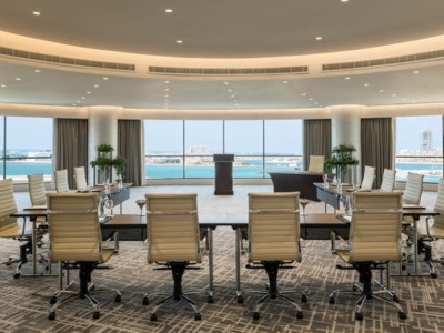 conference room - hotel le royal meridien beach resort - dubai, united arab emirates