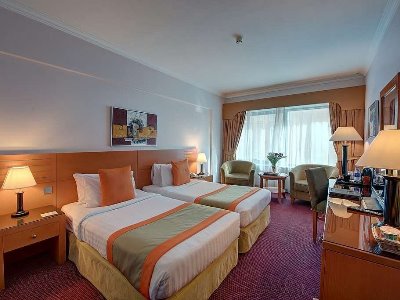 bedroom 3 - hotel golden tulip deira - dubai, united arab emirates