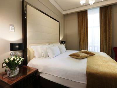 bedroom - hotel grand hotel yerevan - yerevan, armenia