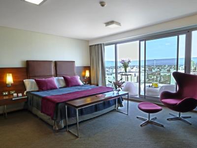 bedroom - hotel howard johnson hotel cordoba - cordoba, argentina