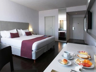bedroom - hotel dazzler by wyndham buenos aires recoleta - buenos aires, argentina
