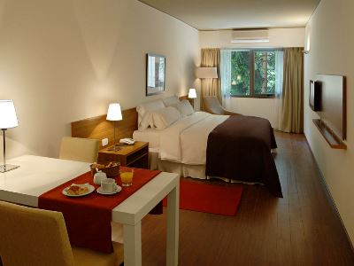 bedroom 2 - hotel dazzler maipu - buenos aires, argentina