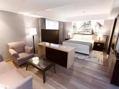 suite - hotel doubletree by hilton buenos aires - buenos aires, argentina