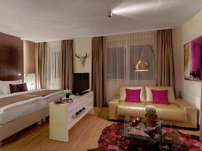 bedroom - hotel amedia luxury suites graz - graz, austria