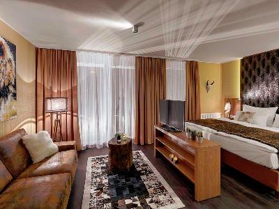 bedroom 1 - hotel amedia luxury suites graz - graz, austria