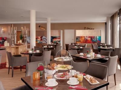 breakfast room - hotel amedia luxury suites graz - graz, austria