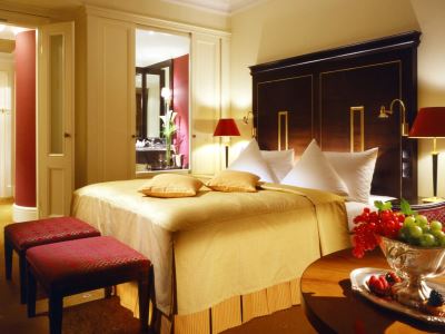 deluxe room 1 - hotel rosewood schloss fuschl - hof bei salzburg, austria