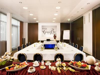 conference room - hotel grauer baer - innsbruck, austria