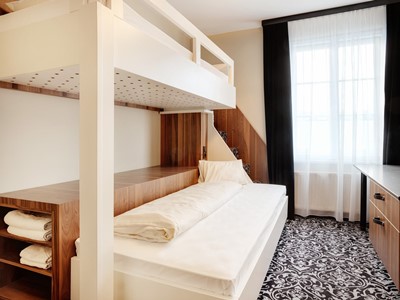 bedroom 12 - hotel grauer baer - innsbruck, austria